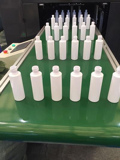 綠色PVC<a href='http://www.dsjvvrk.cn/shusongdai/' target='_blank'><u>輸送帶</u></a>